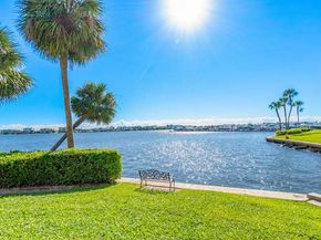 896 N Federal Hwy 526 Highway 526, Lantana FL 33462