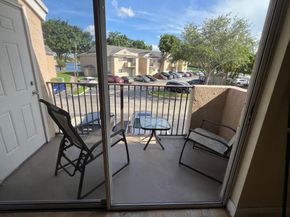 2451 NW 96th Ter 21G, Hollywood FL 33024