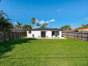 1604 NE 16th Ave, Fort Lauderdale FL 33305