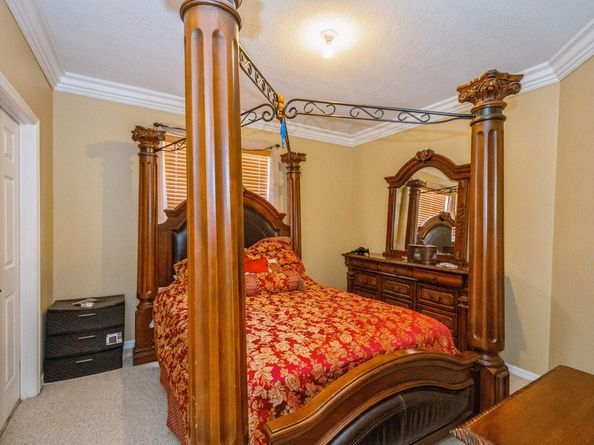 9915 Via Bernini, Lake Worth FL 33467