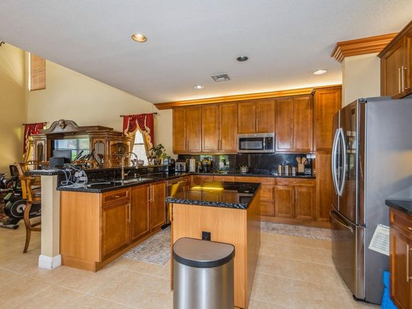 9915 Via Bernini, Lake Worth FL 33467