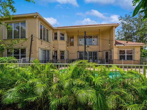 9915 Via Bernini, Lake Worth FL 33467