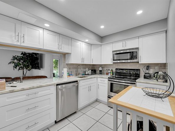 Undisclosed Address #FX-10516011, Fort Lauderdale FL 33308