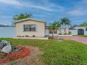 6660 Allen St, Hollywood FL 33024