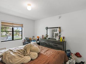 22921 SW 88th Pl 201, Cutler Bay FL 33190
