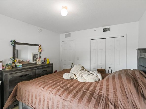 22921 SW 88th Pl 201, Cutler Bay FL 33190