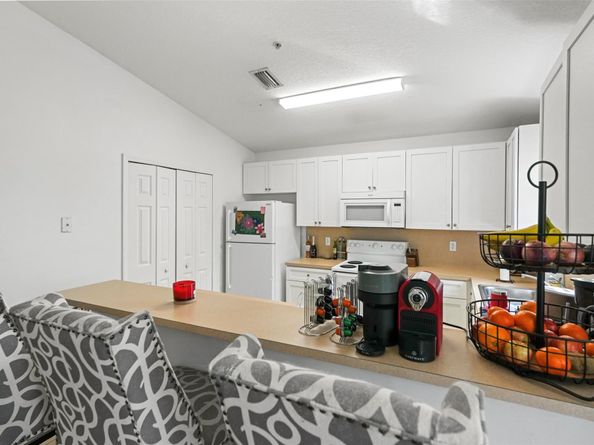 22921 SW 88th Pl 201, Cutler Bay FL 33190