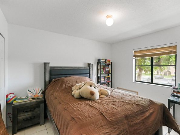 22921 SW 88th Pl 201, Cutler Bay FL 33190