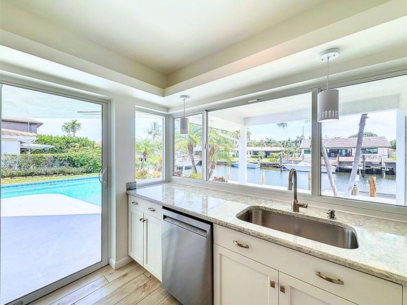 2910 NE 19th St, Pompano Beach FL 33062