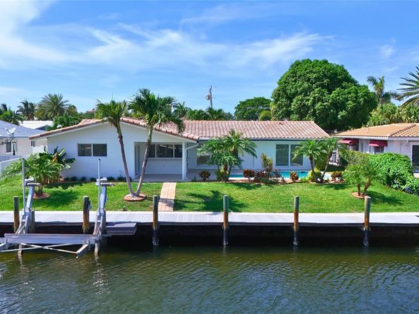 2910 NE 19th St, Pompano Beach FL 33062