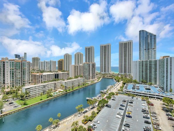 300 Bayview Drive 1703, Sunny Isles Beach FL 33160