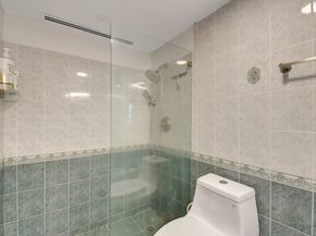 300 Bayview Drive 1703, Sunny Isles Beach FL 33160