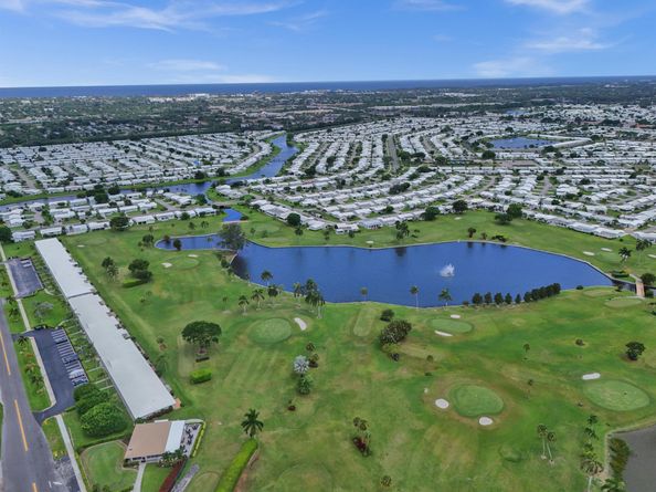 1804 Ocean Drive 109, Boynton Beach FL 33426