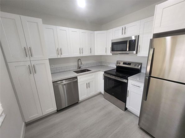 138 S Cypress Road 217, Pompano Beach FL 33060