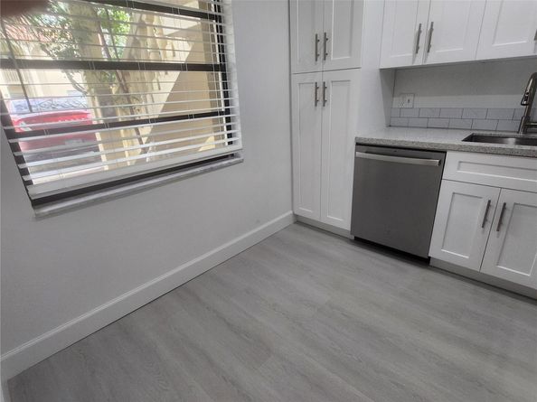 138 S Cypress Road 217, Pompano Beach FL 33060