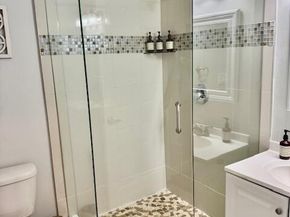 335 Kenilworth Boulevard 13, West Palm Beach FL 33405