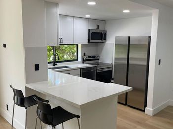 17011 N Bay Road