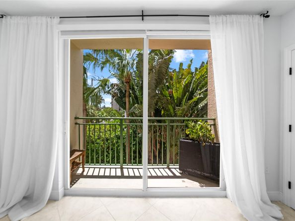 3210 NE 5th Street 203, Pompano Beach FL 33062
