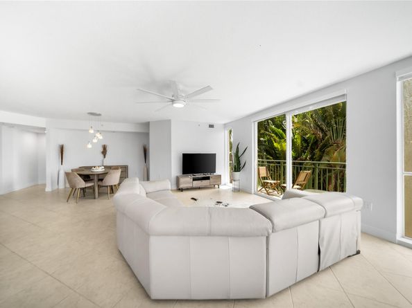 3210 NE 5th Street 203, Pompano Beach FL 33062