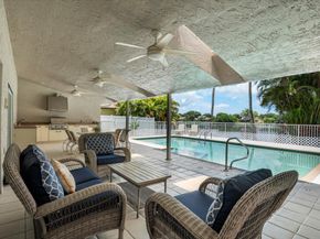 1024 NW 99th Ave, Plantation FL 33322