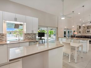 1024 NW 99th Ave, Plantation FL 33322