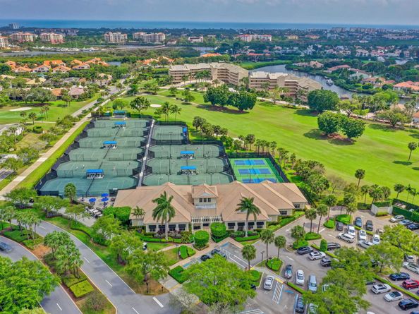 16940 Bay Street N505, Jupiter FL 33477
