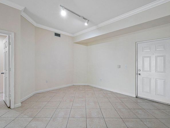11760 Saint Andrews Place 302, Wellington FL 33414