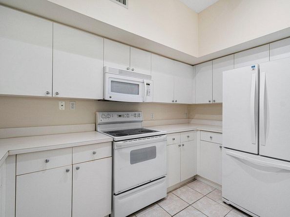 11760 Saint Andrews Place 302, Wellington FL 33414