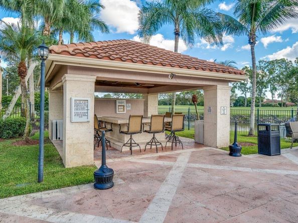 11760 Saint Andrews Place 302, Wellington FL 33414