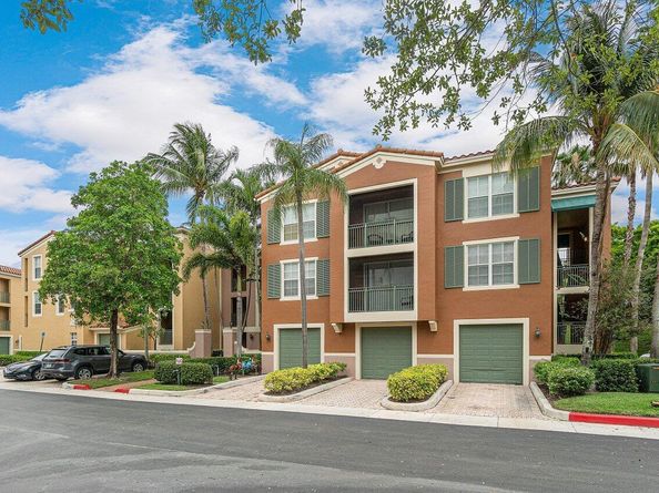 11760 Saint Andrews Place 302, Wellington FL 33414