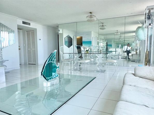 5100 Dupont Blvd 11N, Fort Lauderdale FL 33308