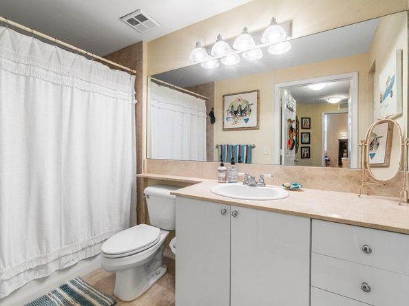 804 E Windward Way 201, Lantana FL 33462
