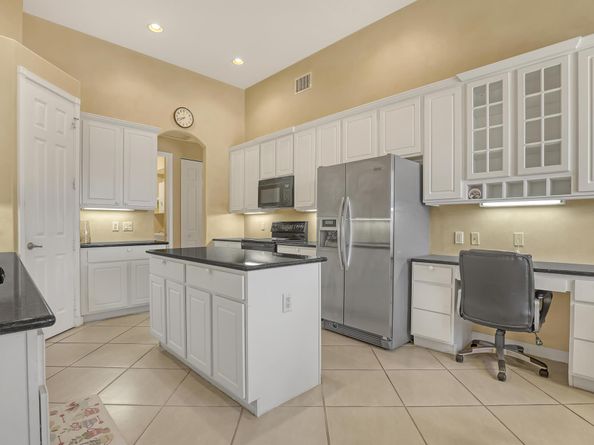 9466 Lantern Bay Circle, West Palm Beach FL 33411