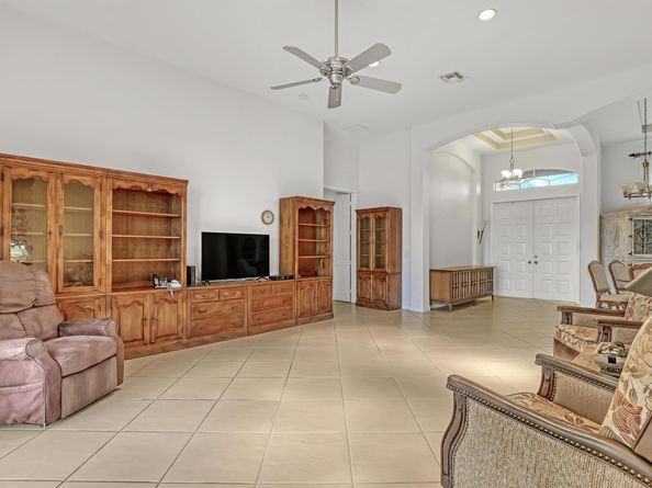 9466 Lantern Bay Circle, West Palm Beach FL 33411
