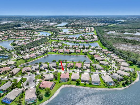 9466 Lantern Bay Circle, West Palm Beach FL 33411