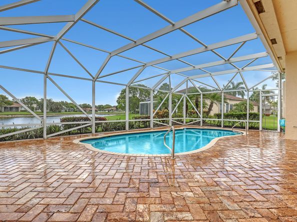 9466 Lantern Bay Circle, West Palm Beach FL 33411