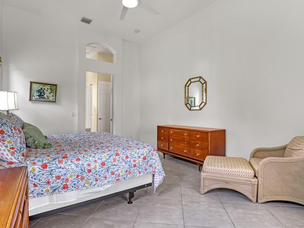 9466 Lantern Bay Circle, West Palm Beach FL 33411