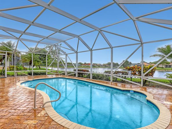 9466 Lantern Bay Circle, West Palm Beach FL 33411