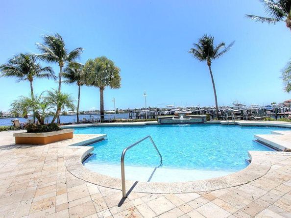 160 Yacht Club Way 309, Hypoluxo FL 33462