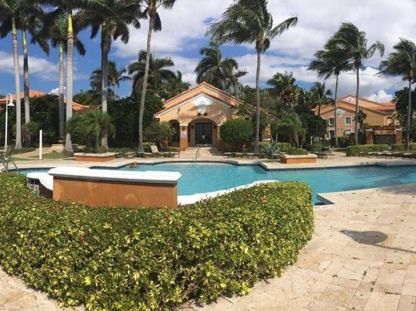 160 Yacht Club Way 309, Hypoluxo FL 33462