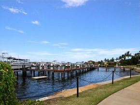 160 Yacht Club Way 309, Hypoluxo FL 33462