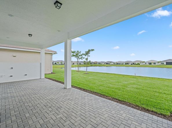 5191 Bahia Honda Lane, Westlake FL 33470