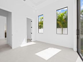 1717 NE 17th Ter, Fort Lauderdale FL 33305