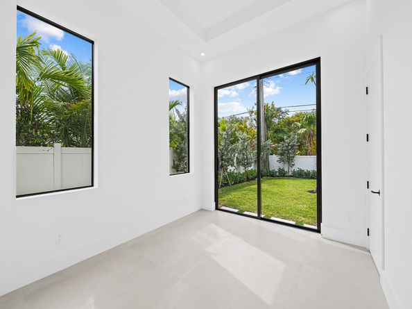 1717 NE 17th Ter, Fort Lauderdale FL 33305