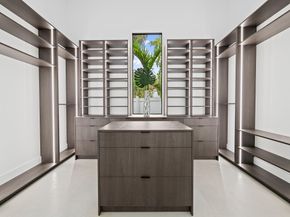 1717 NE 17th Ter, Fort Lauderdale FL 33305
