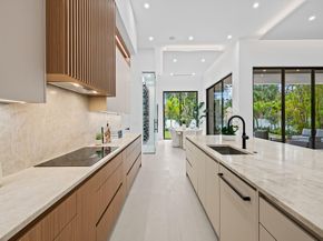1717 NE 17th Ter, Fort Lauderdale FL 33305