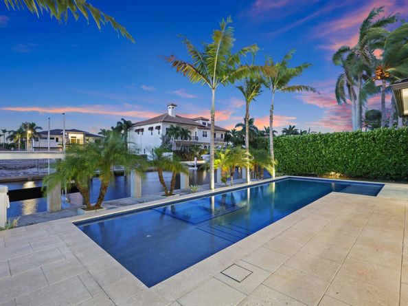 933 Allamanda Drive, Delray Beach FL 33483