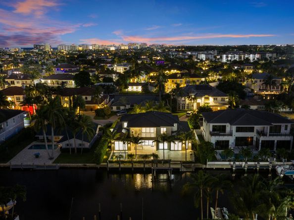 933 Allamanda Drive, Delray Beach FL 33483