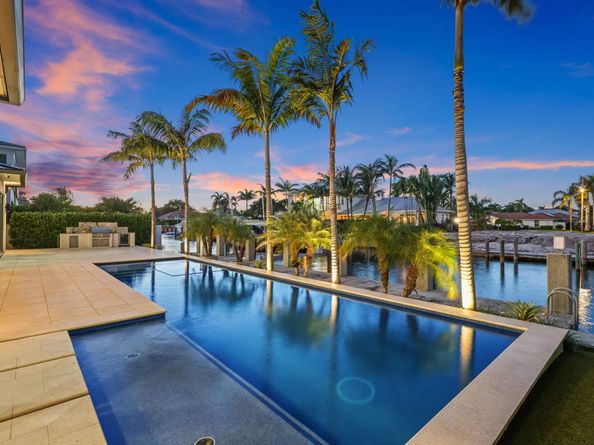 933 Allamanda Drive, Delray Beach FL 33483
