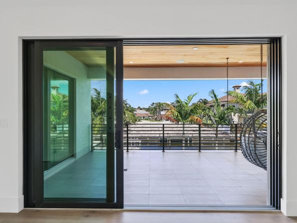 933 Allamanda Drive, Delray Beach FL 33483